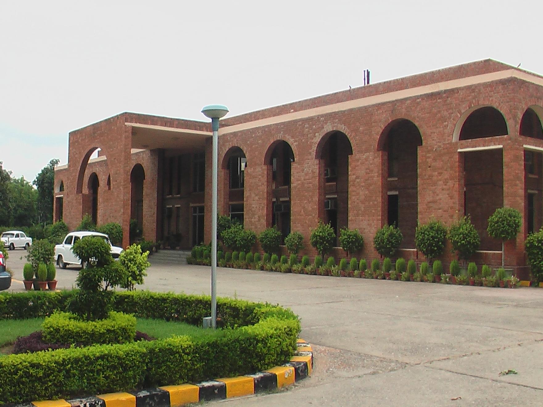 MDI Gurgaon Campus photo 2