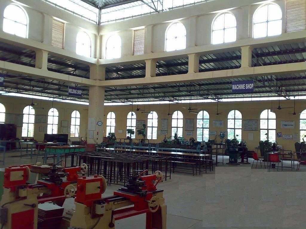 Oriental Institute of Science and Technology Bhopal Academic Building photo 3