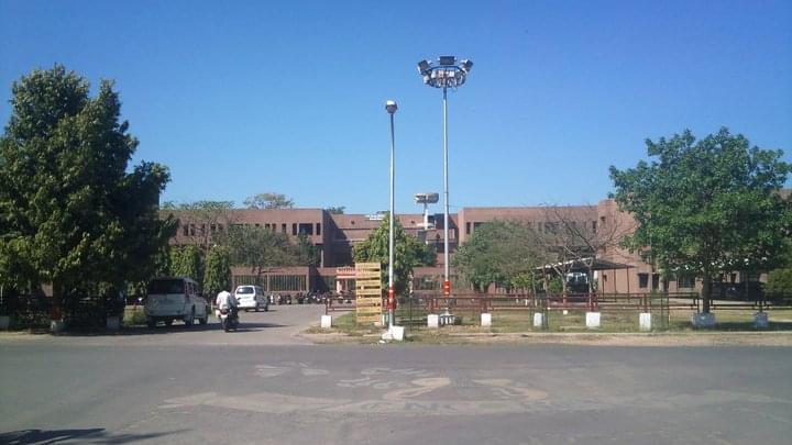 IET Lucknow Building & Infrastructure photo 8