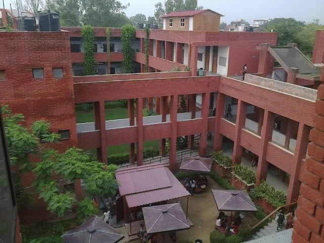 Gargi College Campus photo 1