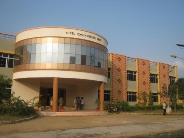 Thanthai Periyar Government Institute of Technology Vellore TPGIT Images photo 1