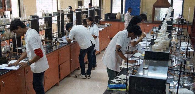 B.K Birla College Of Arts Science & Commerce Thane Birla College of Arts Images photo 2