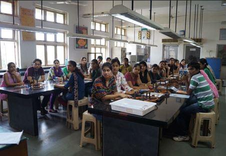 B.K Birla College Of Arts Science & Commerce Thane Birla College of Arts Images photo 9