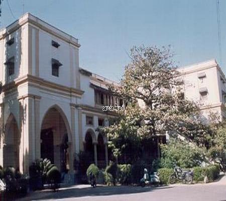 Nizam College Hyderabad Academic Building photo 3
