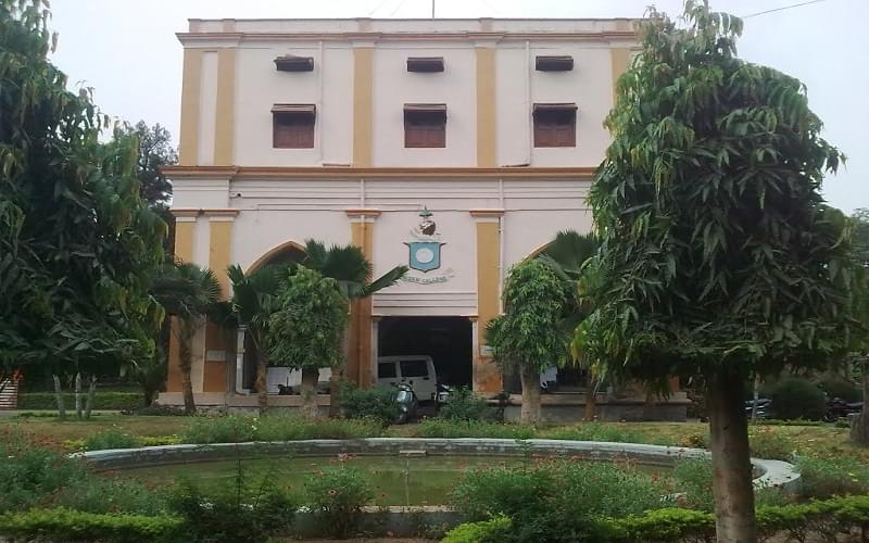 Nizam College Hyderabad Academic Building photo 4