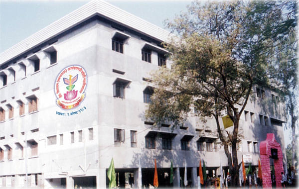 Adv. Sitaram Babanbhau Anandramji Baheti Arts and Commerce College Jalgaon Buildings photo 1