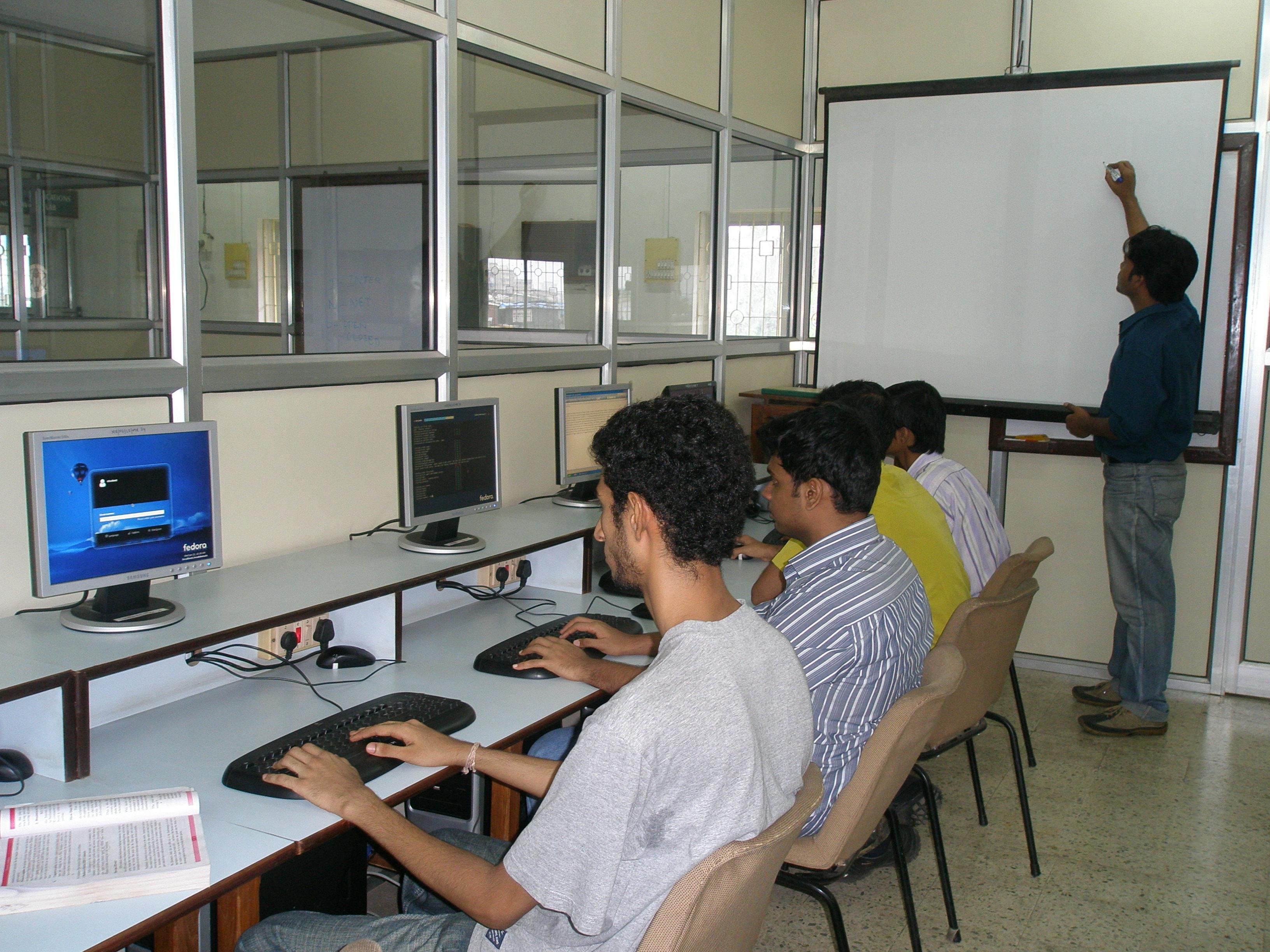 Xavier Institute of Engineering Mumbai Facility photo 1