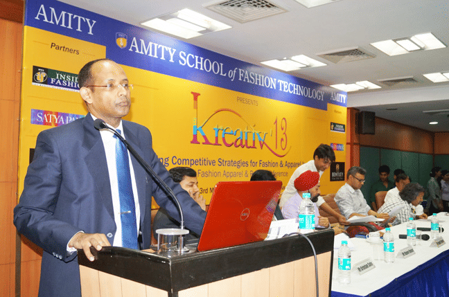 Amity School of Fashion Technology Noida fest photo 1