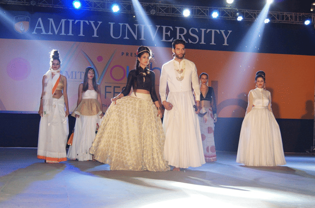 Amity School of Fashion Technology Noida fest photo 2
