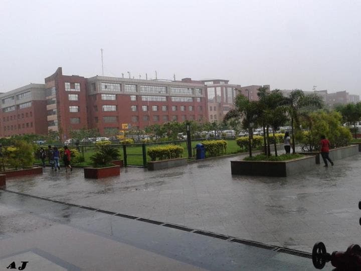 Amity School of Communication Noida Buildings photo 3
