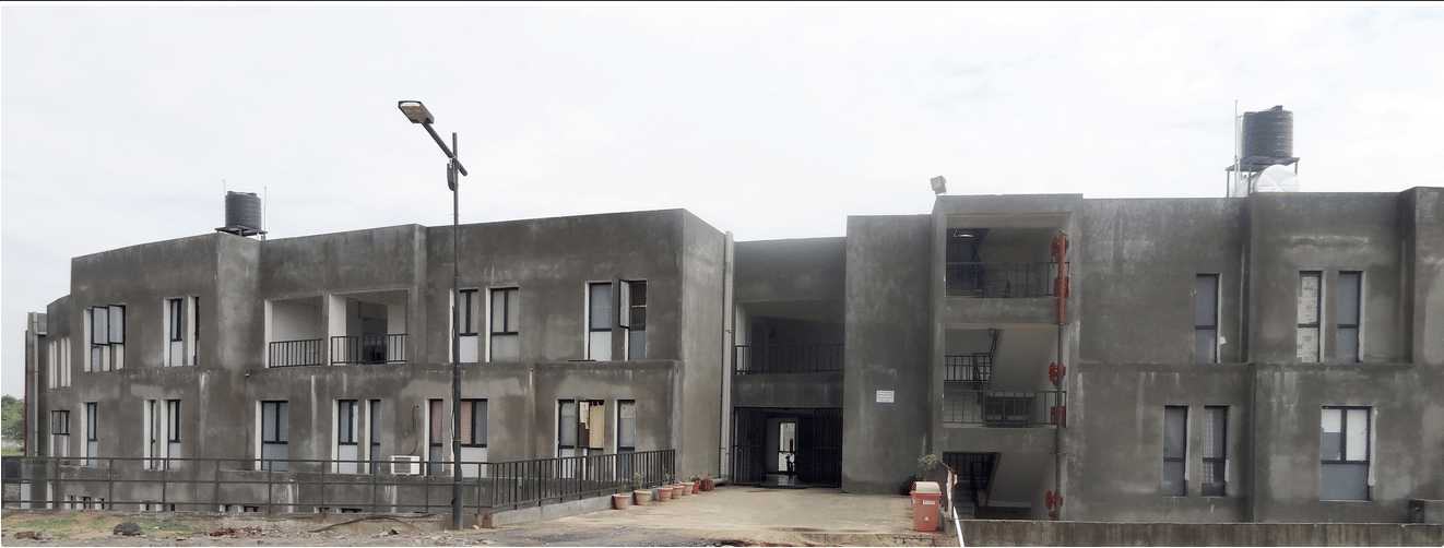 GNLU Gandhinagar Academic Building photo 8