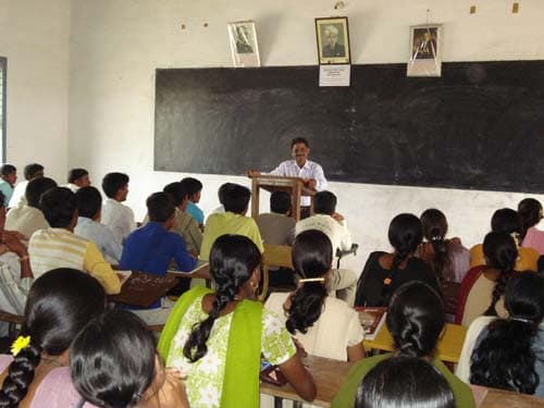 B.R. Tambakad Arts Commerce and Science First Grade College Haveri Campus photo 4