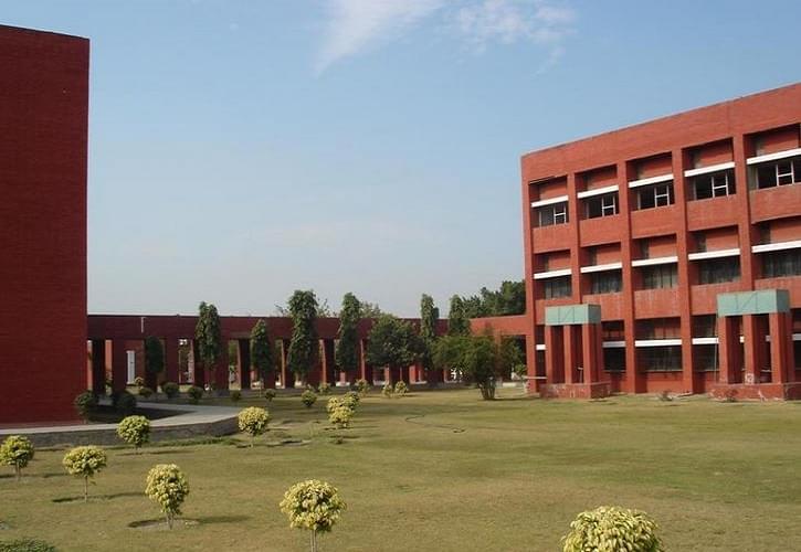 DCRUST Campus photo 2