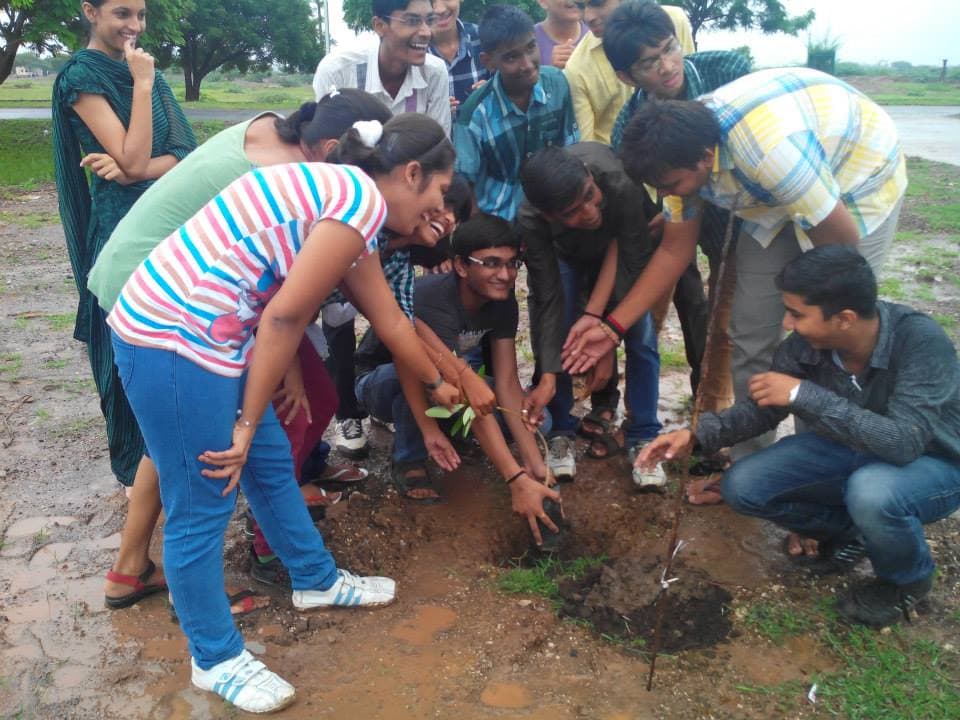 Shantilal Shah Engineering College Bhavnagar Tree Plantation photo 1