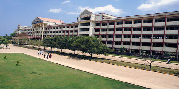 St Peter's College of Engineering and Technology Chennai College Buildings photo 1