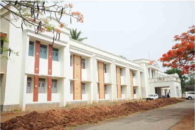 University BDT College of Engineering, Visvesvaraya Technological University Davanagere Buildings photo 3