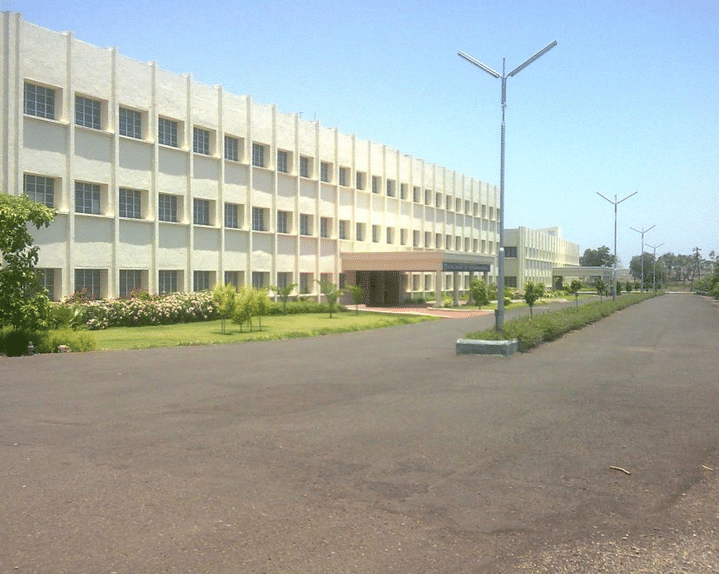 SVPM Malegaon college photo 1
