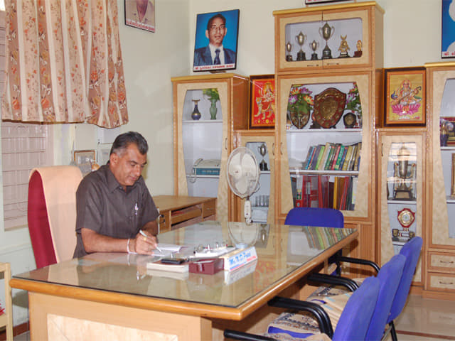 D.D. Thakar Arts and K.J. Patel Commerce College Sabarkantha College Images photo 5