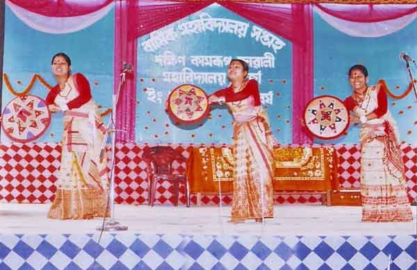 Dakshin Kamrup Girls College Nagaon Festival photo 2