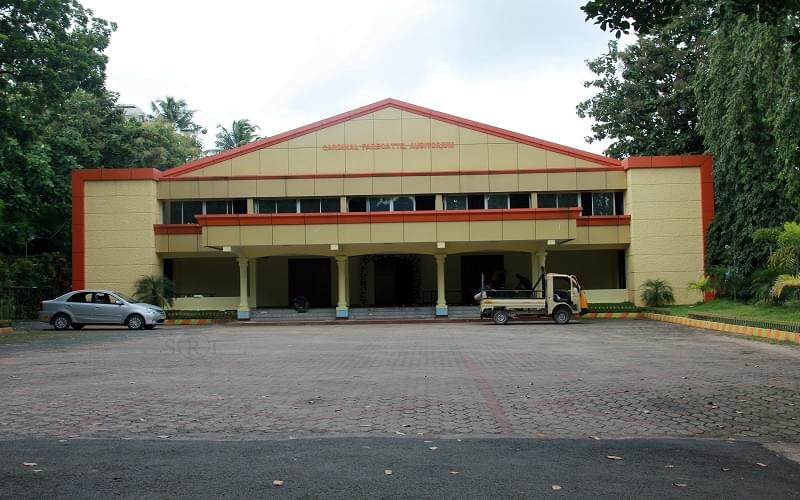 Bharata Mata College Kochi Infrastructure photo 1
