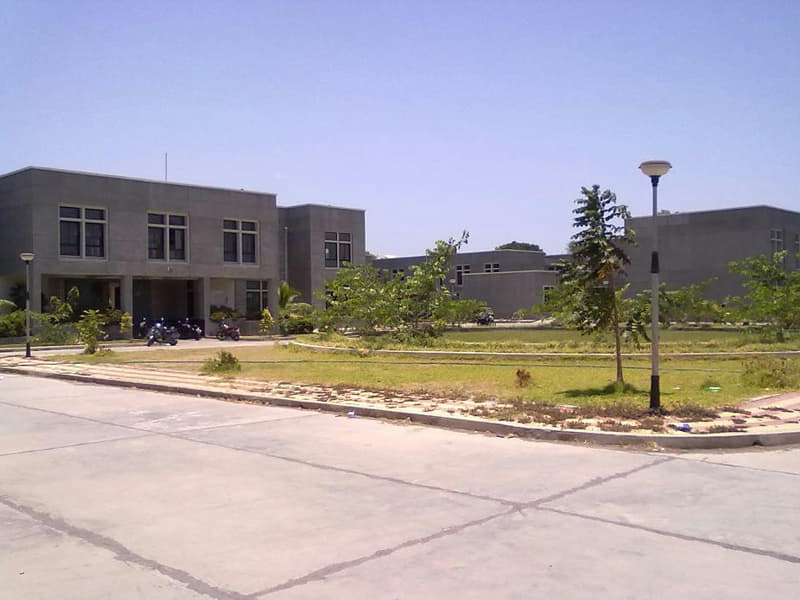 Government Engineering College Valsad Buildings photo 4