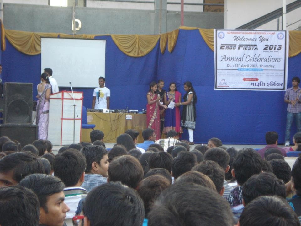 Government Engineering College Valsad Festival photo 3