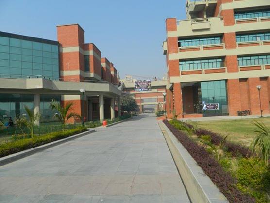 USICT Academic Building photo 6