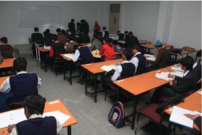 SRIMT Infrastructure photo 1