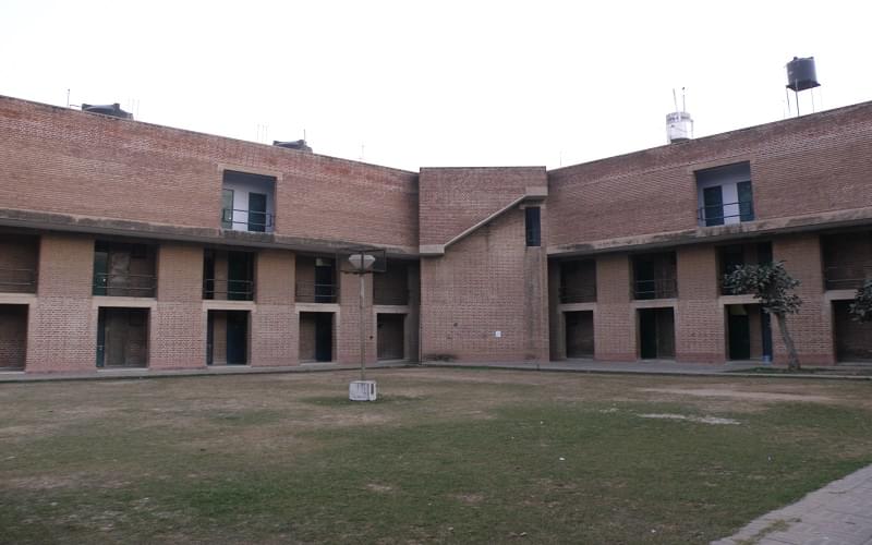 ISI New Delhi College Images photo 2