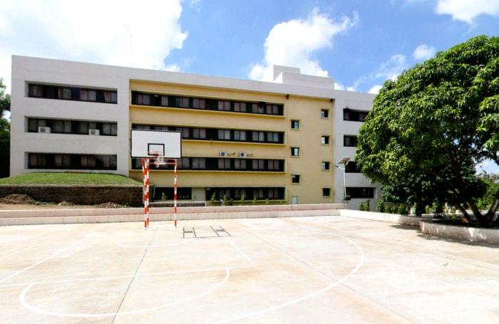 Sadabai Raisoni Women's College Nagpur Academic Building photo 1
