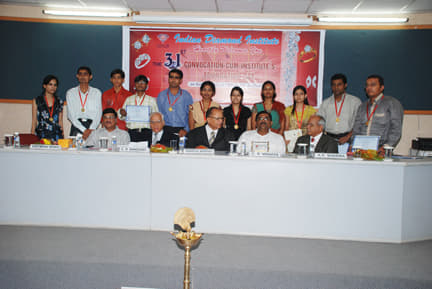 Indian Diamond Institute Surat college photo 2