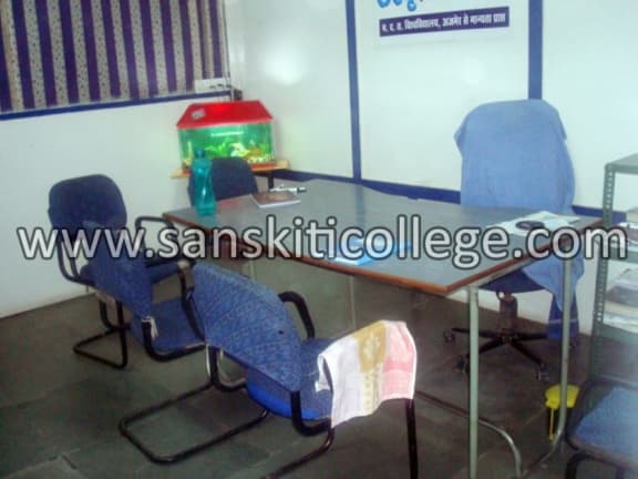 Sanskriti Computer Education College Beawar Room Facility photo 4
