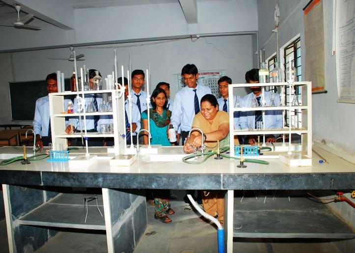 Vishwabharati Academy's College of Engineering & Polytechnic Ahmednagar Campus photo 7