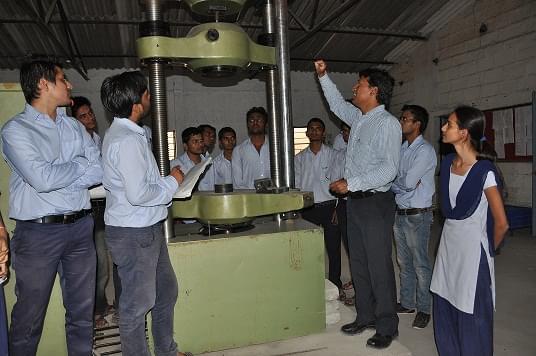 Vishwabharati Academy's College of Engineering & Polytechnic Ahmednagar Campus photo 14