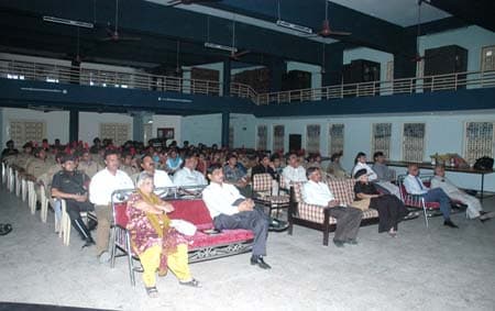 Arts Commerce and Science College Surat Extracurricular photo 2