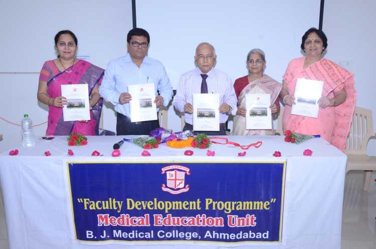B. J. Medical College Ahmedabad Festival photo 4
