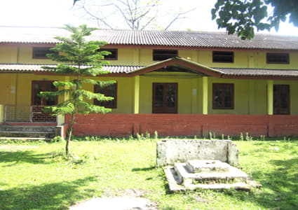 Dhakuakhana College Lakhimpur Dhakuakhana College Images photo 2