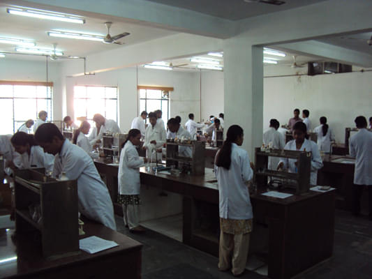 Chhattisgarh Institute of Medical Sciences Bilaspur Facility photo 4