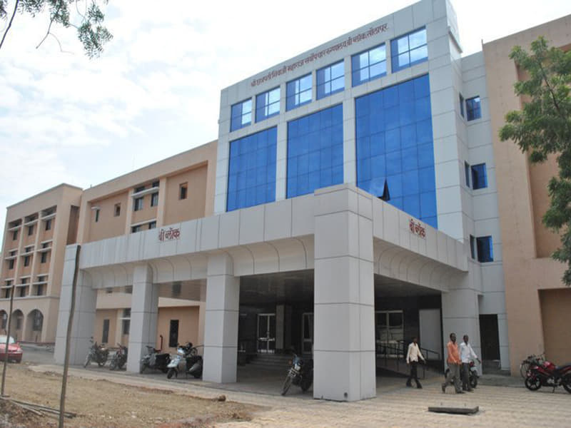 Dr Vaishampayan Memorial Government Medical College Solapur College Images photo 1