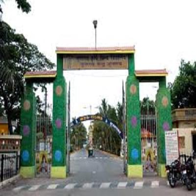 Junagadh Agricultural University Campus Building photo 3