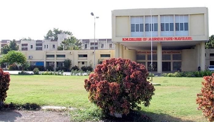 Navsari Agricultural University Campus Building photo 4