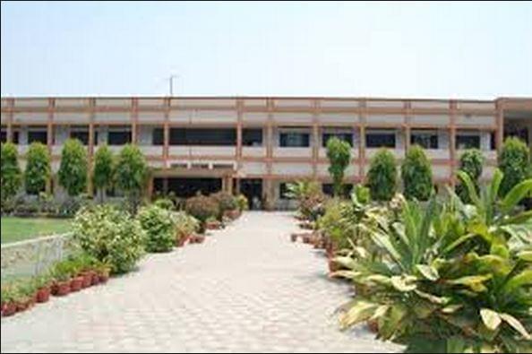 Devki Devi Jain Memorial College for Women Ludhiana Buildings photo 1