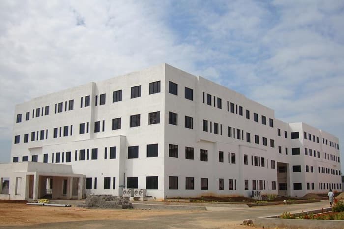 Bharathidasan College of Arts and Science Erode Campus Building photo 1