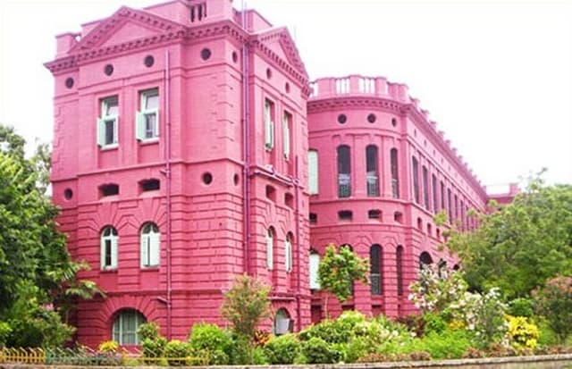 IPGMER Kolkata Campus photo 1