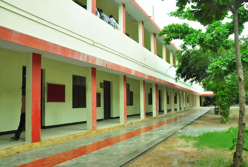 C Kandasami Naidu College for Men Chennai Academic Building photo 2