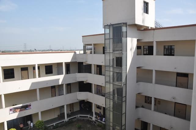 The Oxford College of Engineering Bangalore College Images photo 3