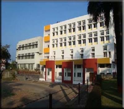 Yashwantrao Chavan Institute of Science Satara YCIS Images photo 5