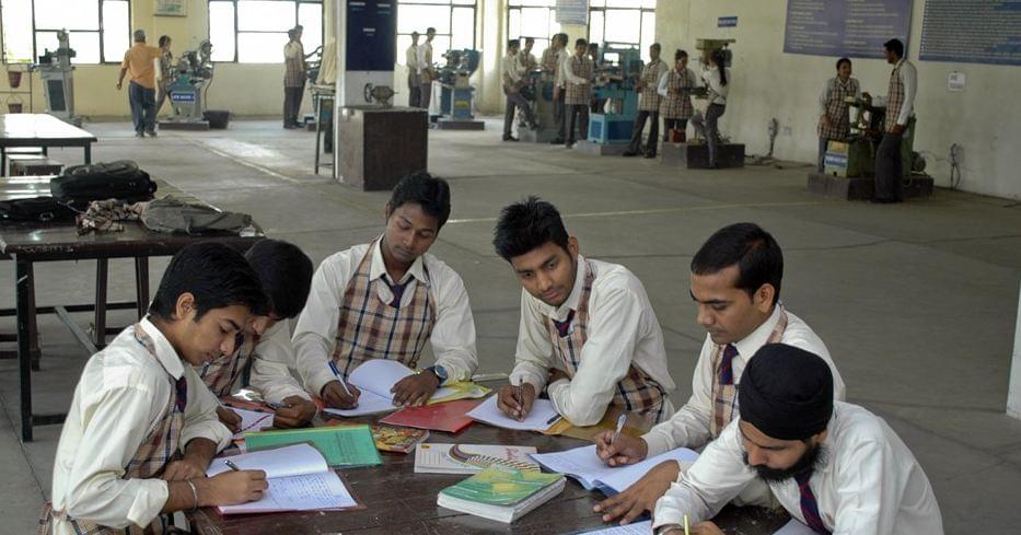 Apex Institute of Technology Rampur Infrastructure photo 11