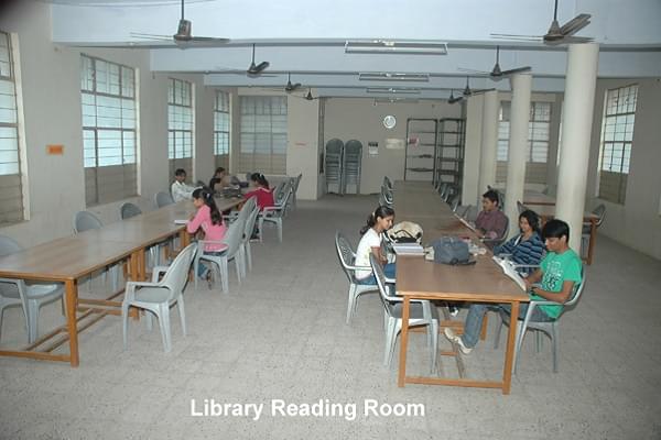 AR College of Pharmacy and GH Patel Institute of Pharmacy Vallabh Vidyanagar Campus Photos photo 6