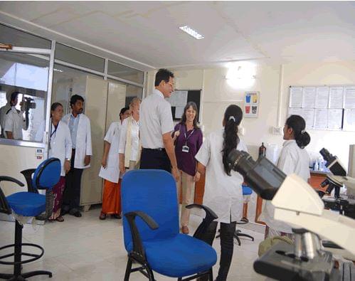 Smt. B.K. Shah Medical Institute and Research Centre Vadodara College Images photo 7